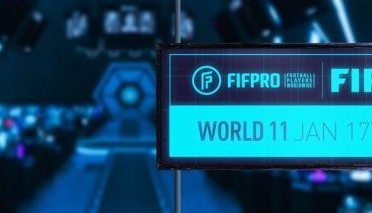 半岛体育-FIFA公布年度阵容23人候选名单：梅西C罗莱万在列