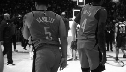 半岛体育APP-范乔丹：我为杰伦-格林感到骄傲 感谢狄龙和我改变休斯敦文化