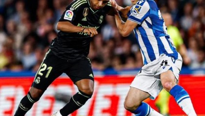 半岛体育-【西甲】米利唐送礼卡瓦哈尔染红 10人皇马0比2皇社