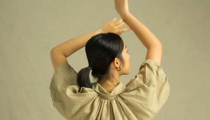 DYG进蓝被消耗，随后AG众人追击打出1换3